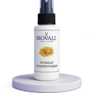 Hydrolat d'encens pour une sérénité et une beauté naturelles